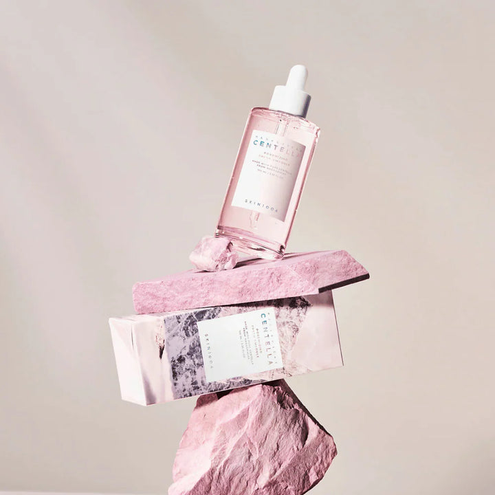Nuaglow skincare routine for oily skin featuring a pore-minimizing fresh ampoule in a sleek bottle.